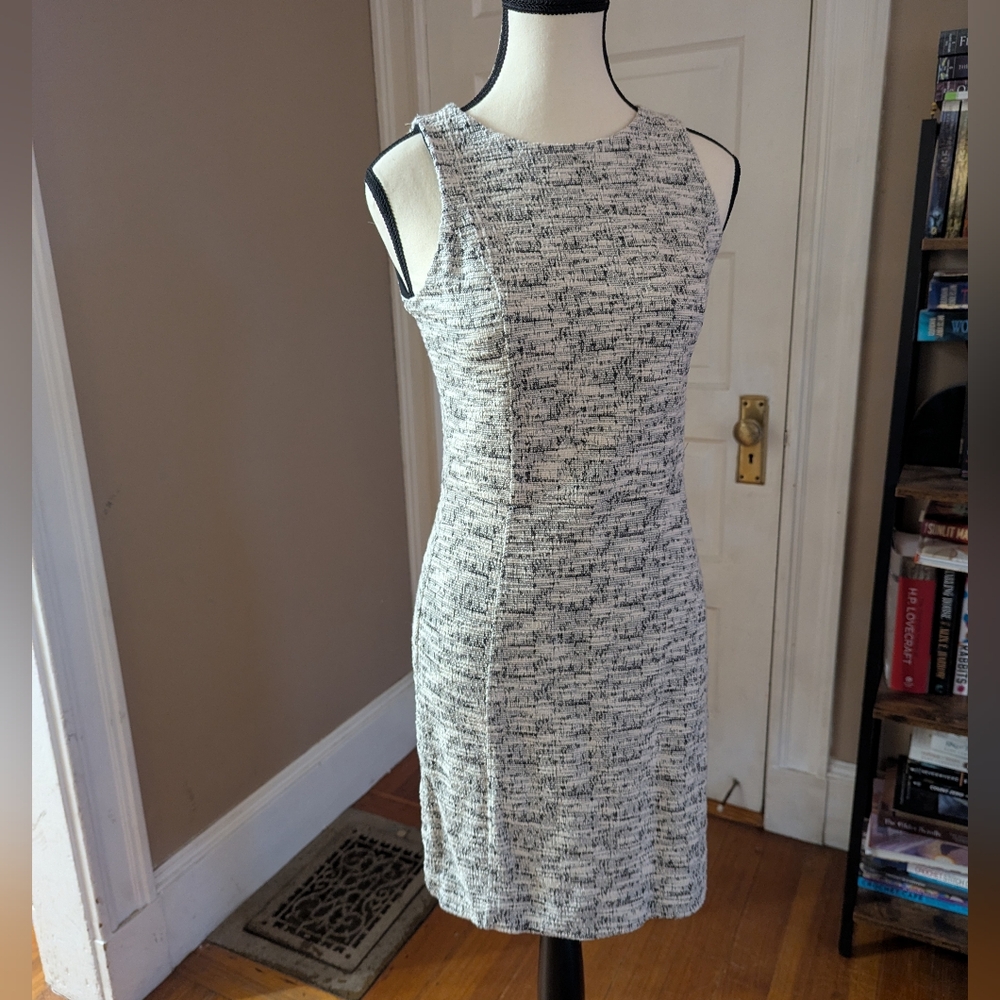 LOFT Black & White Tweed Knit Dress Sz: 0P